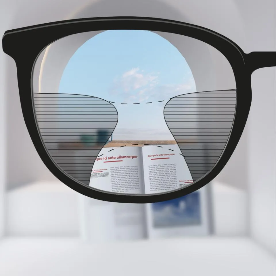 Blick durch ein Gleitsichtglas: links ein herkömmliches Glas mit breiten unscharfen Rändern, rechts ein Premiumglas mit größeren scharfen Bereichen.